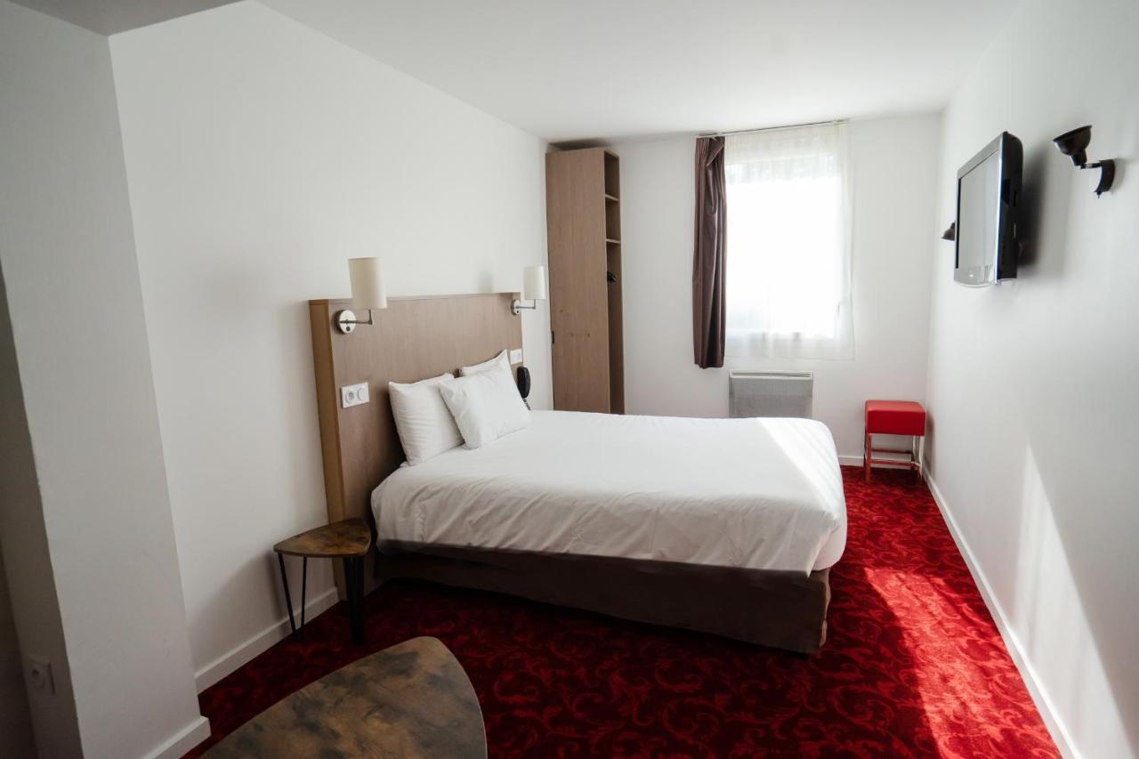 Brit Hotel Essentiel Cholet Eksteriør billede