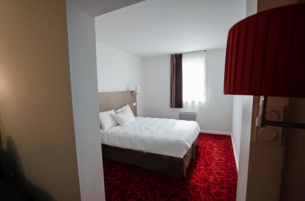 Brit Hotel Essentiel Cholet Eksteriør billede
