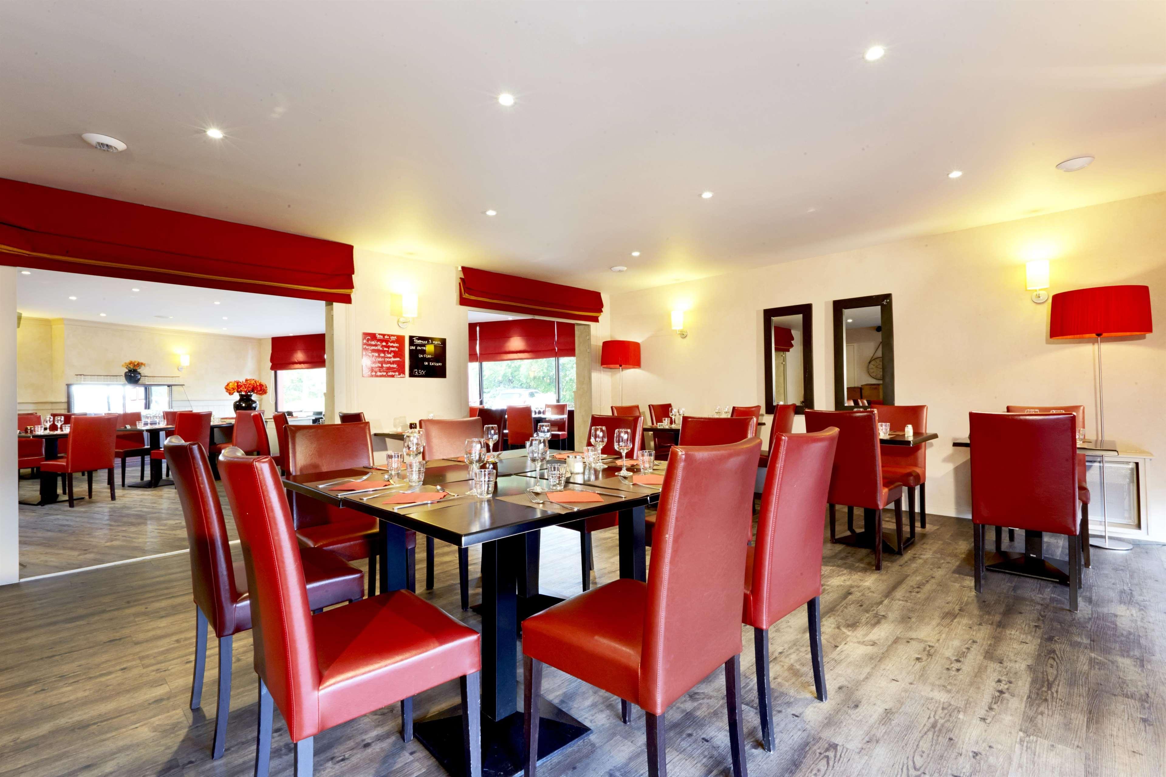 Brit Hotel Essentiel Cholet Eksteriør billede