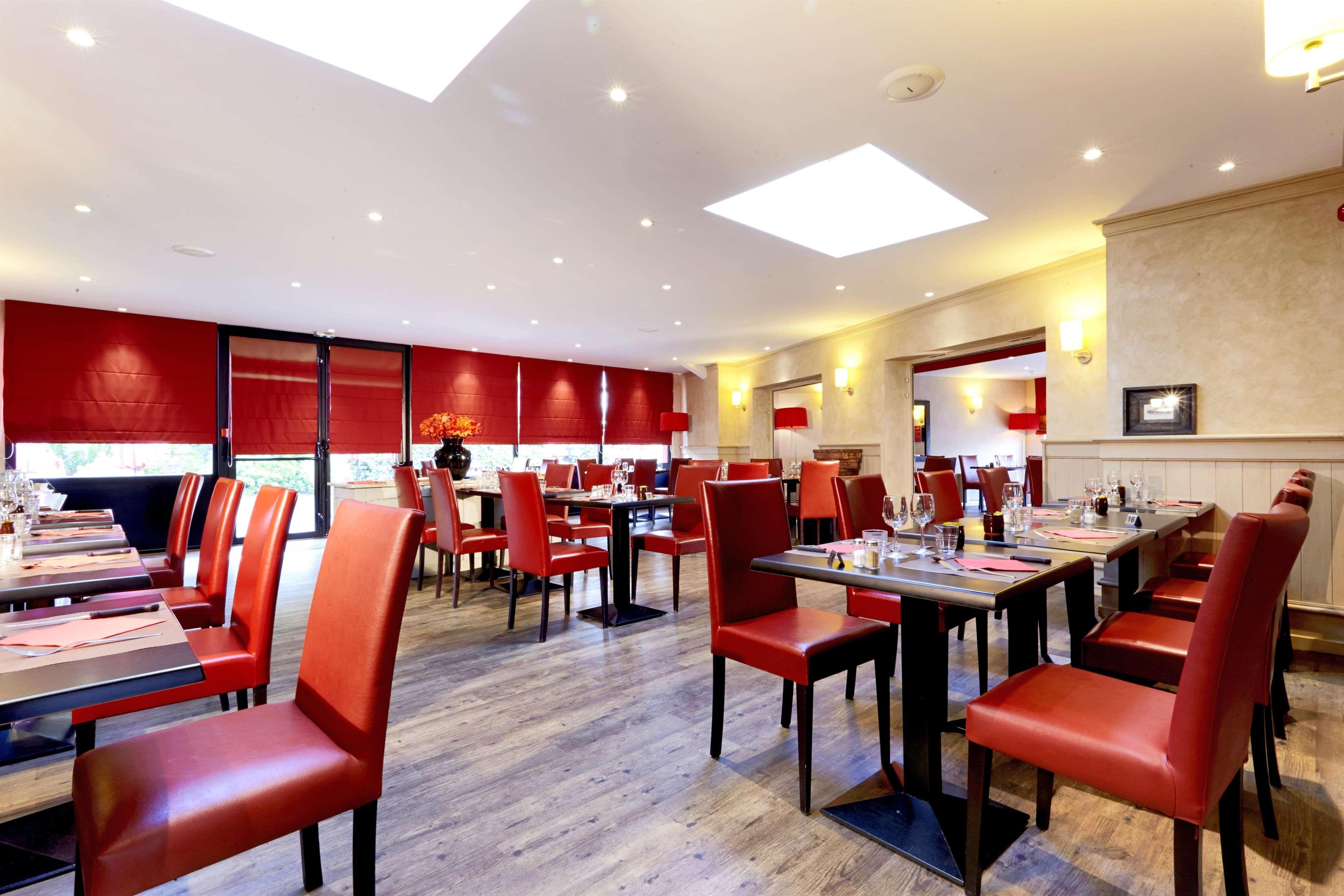 Brit Hotel Essentiel Cholet Eksteriør billede