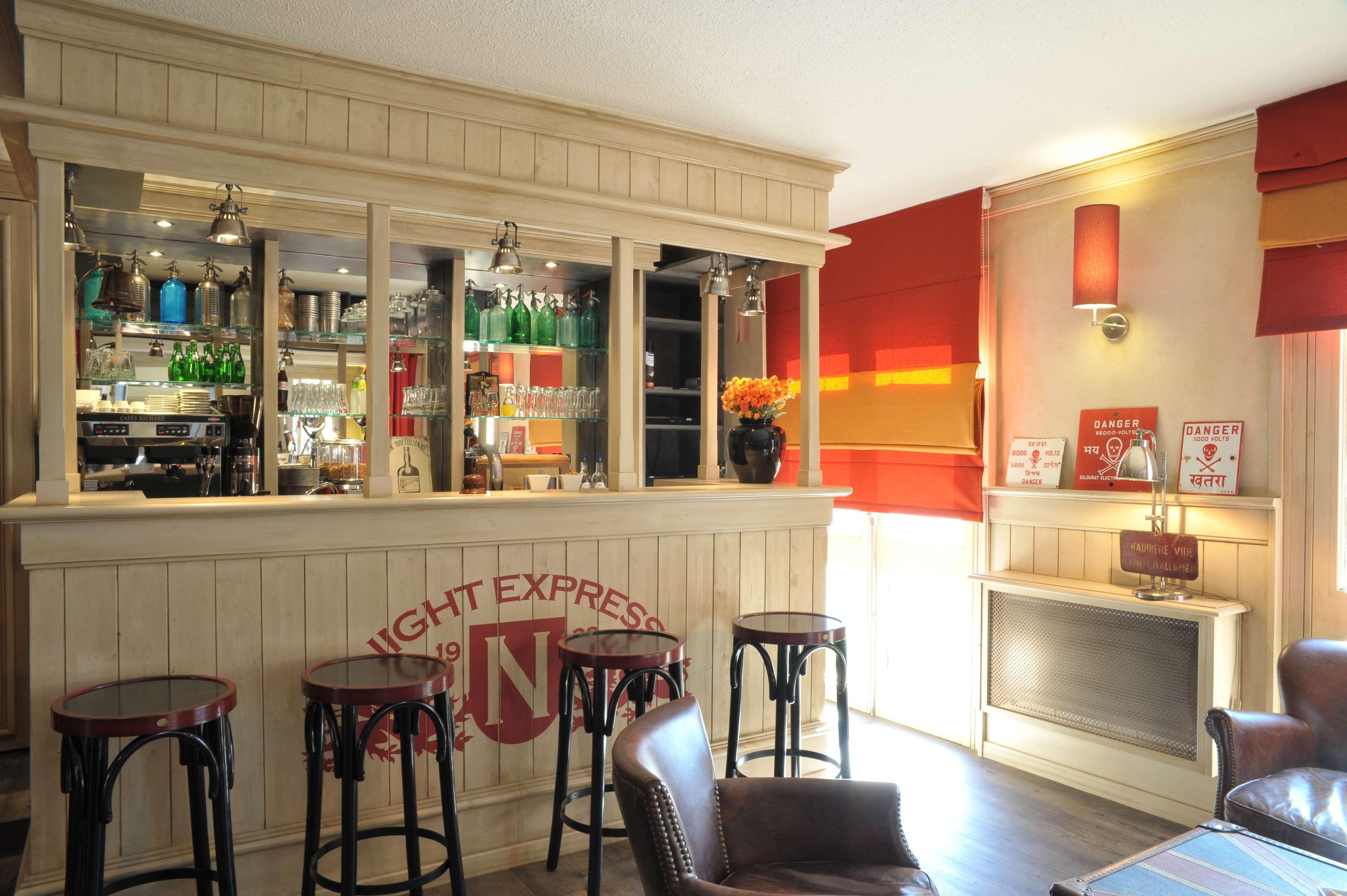 Brit Hotel Essentiel Cholet Eksteriør billede