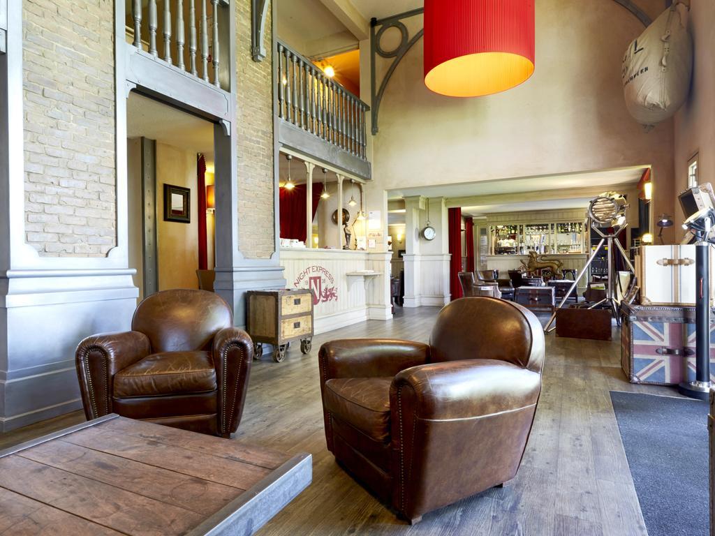 Brit Hotel Essentiel Cholet Eksteriør billede