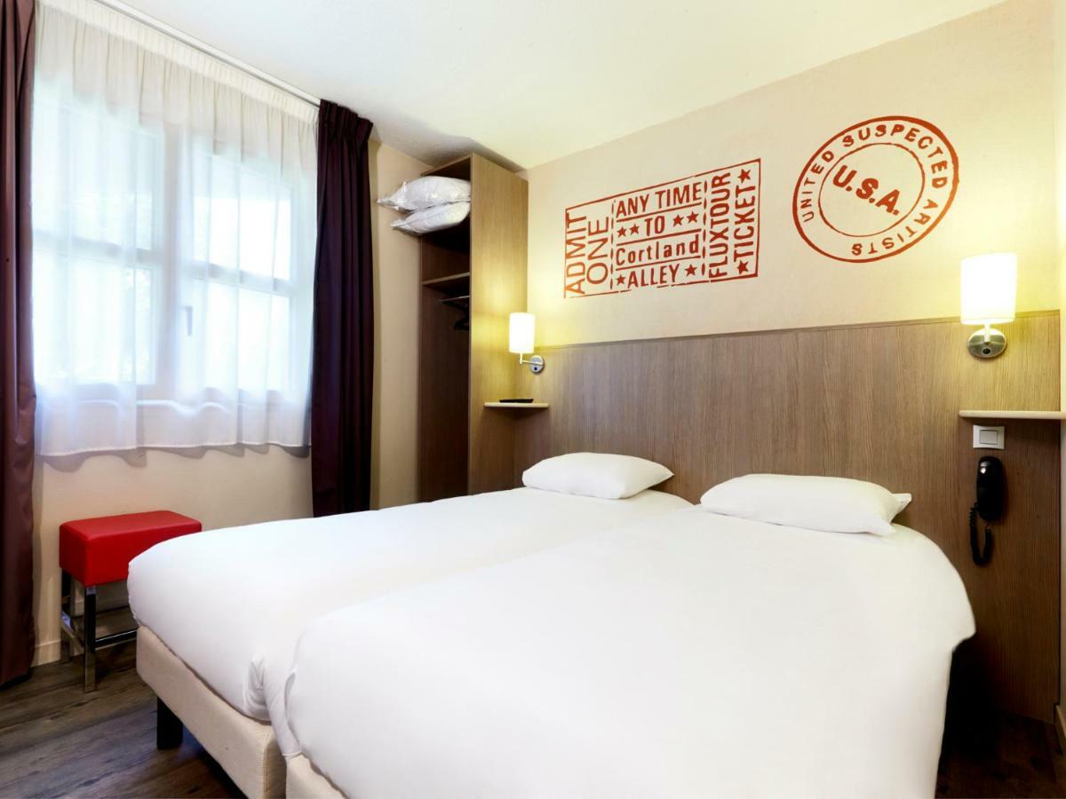 Brit Hotel Essentiel Cholet Eksteriør billede